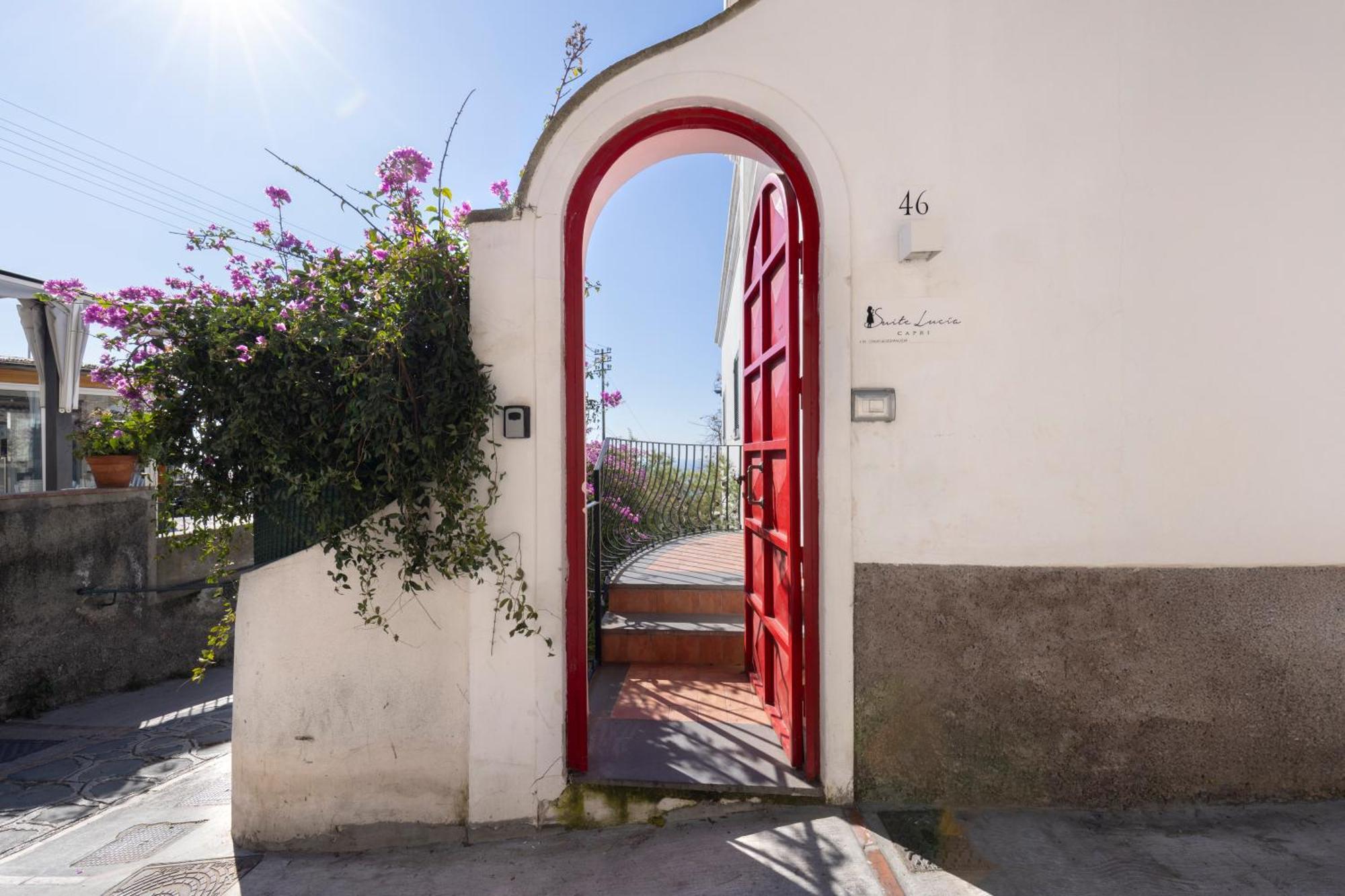 Lucia Holiday home Capri